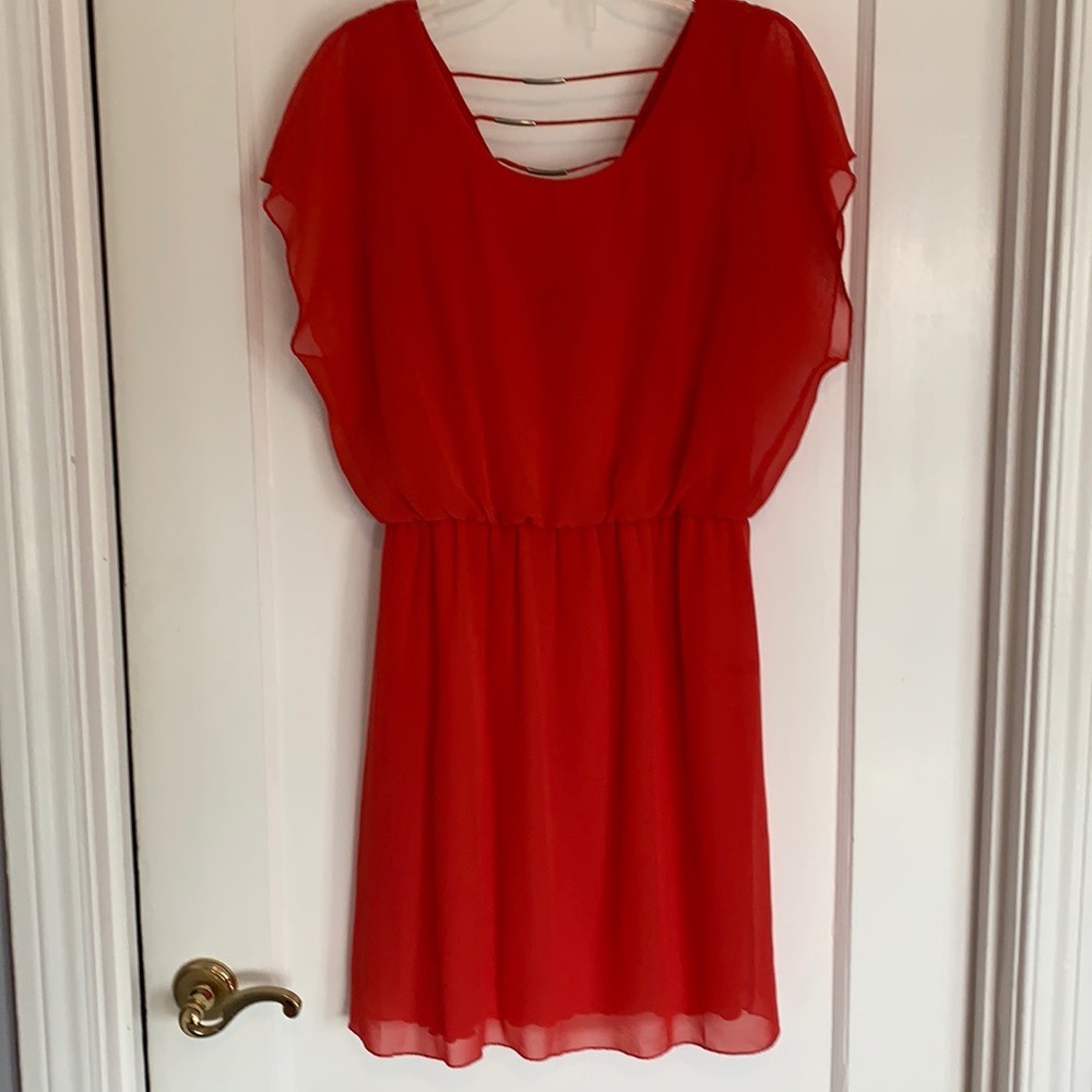 Coral flow short dress with back detail